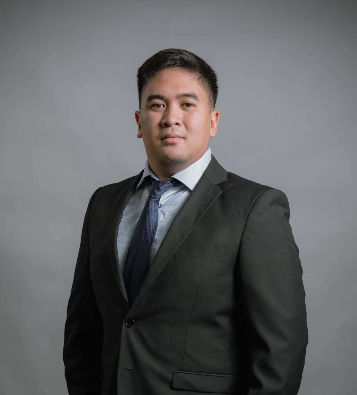 Portrait of Carl Vincent Mondejar, CPA